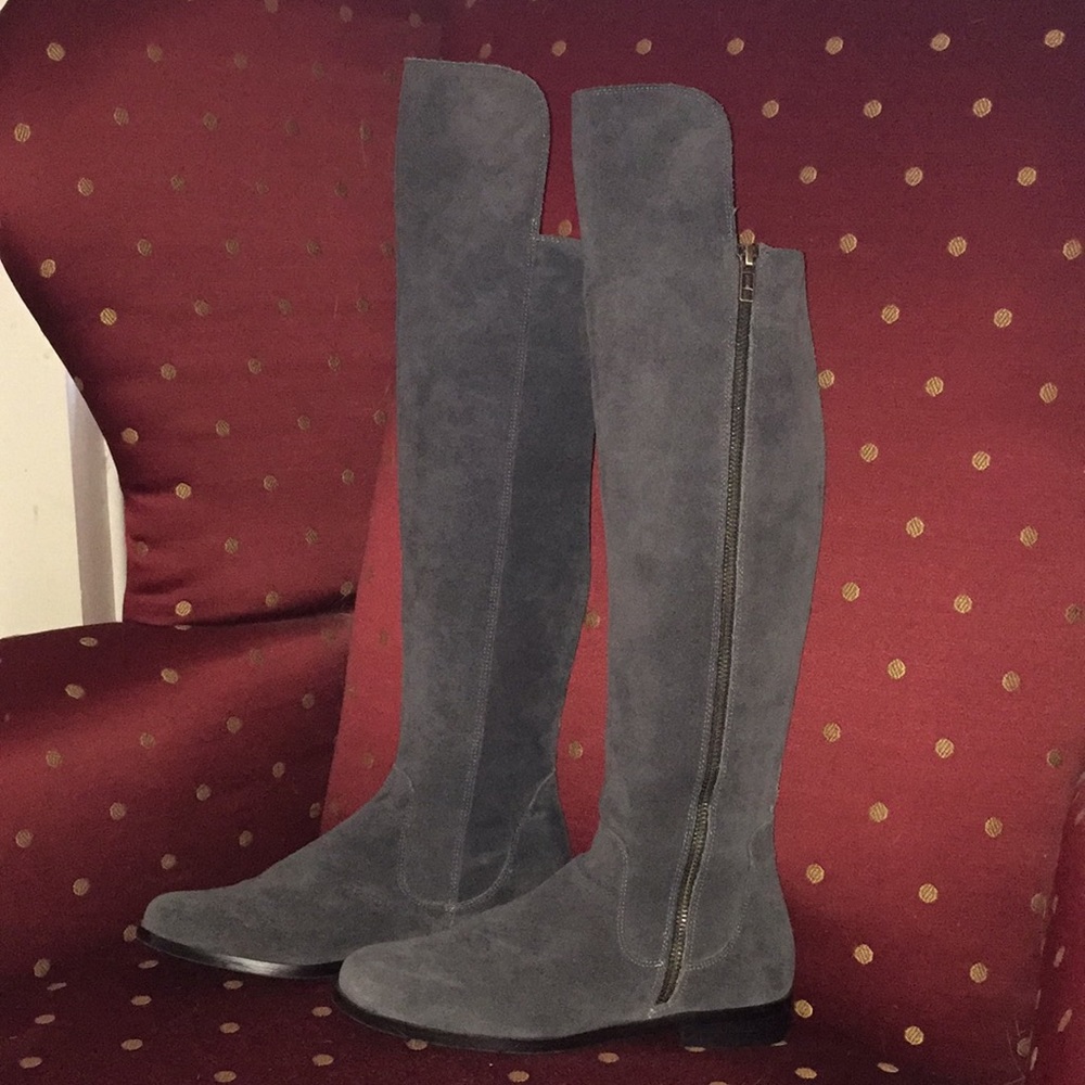 Women’s CORSO COMO Grey Suede Boots SZ6